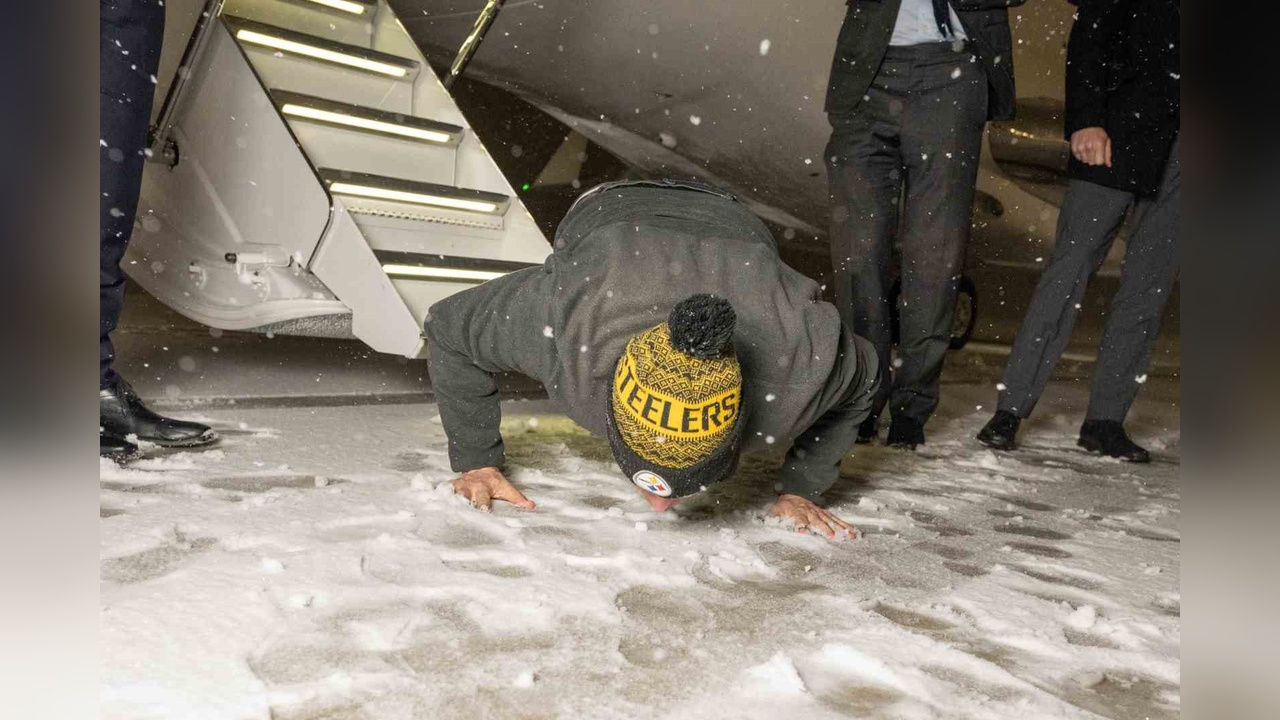 ABD'li Öğretmen Fogel, Rusya'da 3,5 Yıl Sonra Özgürlüğüne Kavuştu