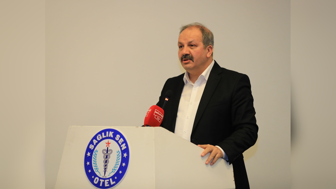 Sağlık-Sen, Acil Sağlık Hizmetleri Kongresi'ni Gerçekleştiriyor