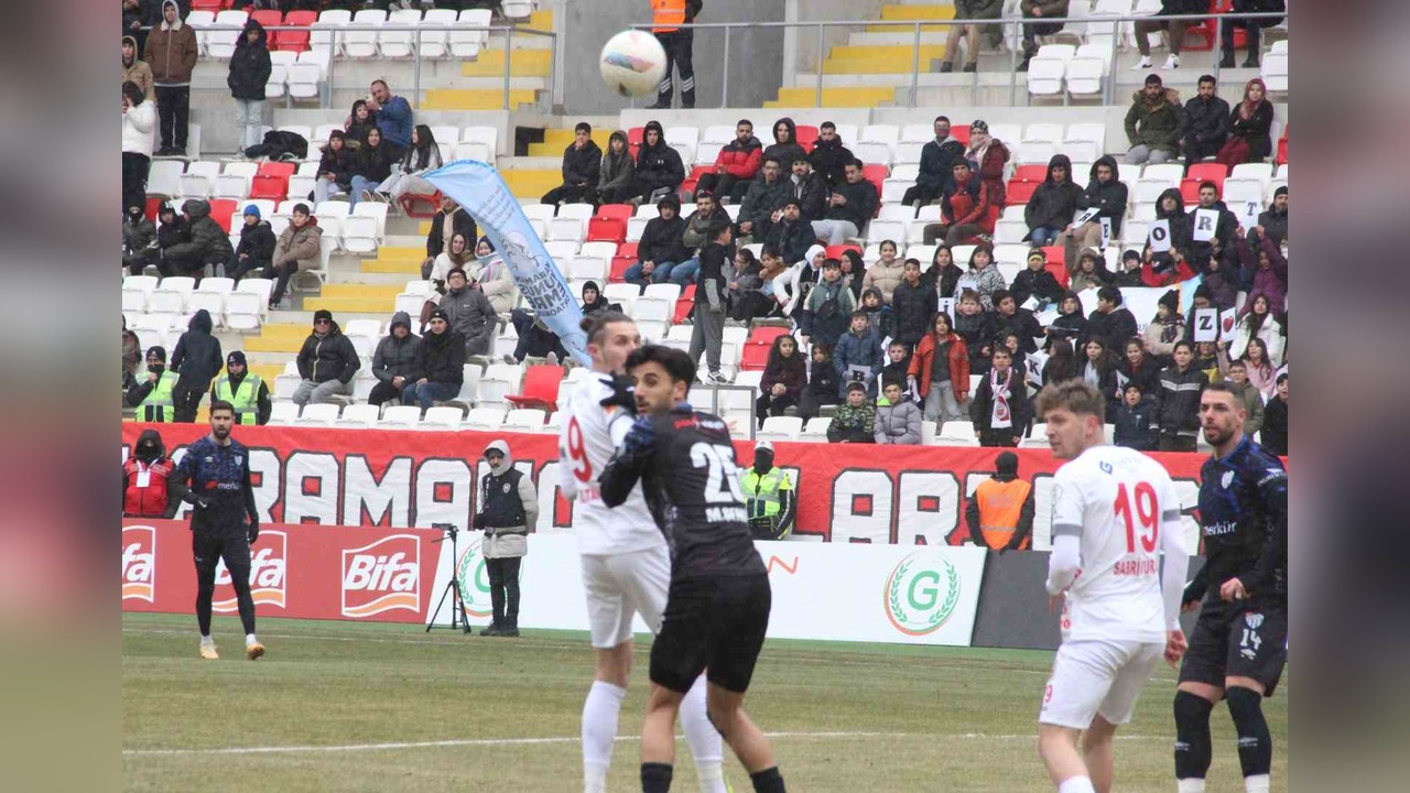 Karaman FK ve Erbaaspor Beraberlikte Kaldı