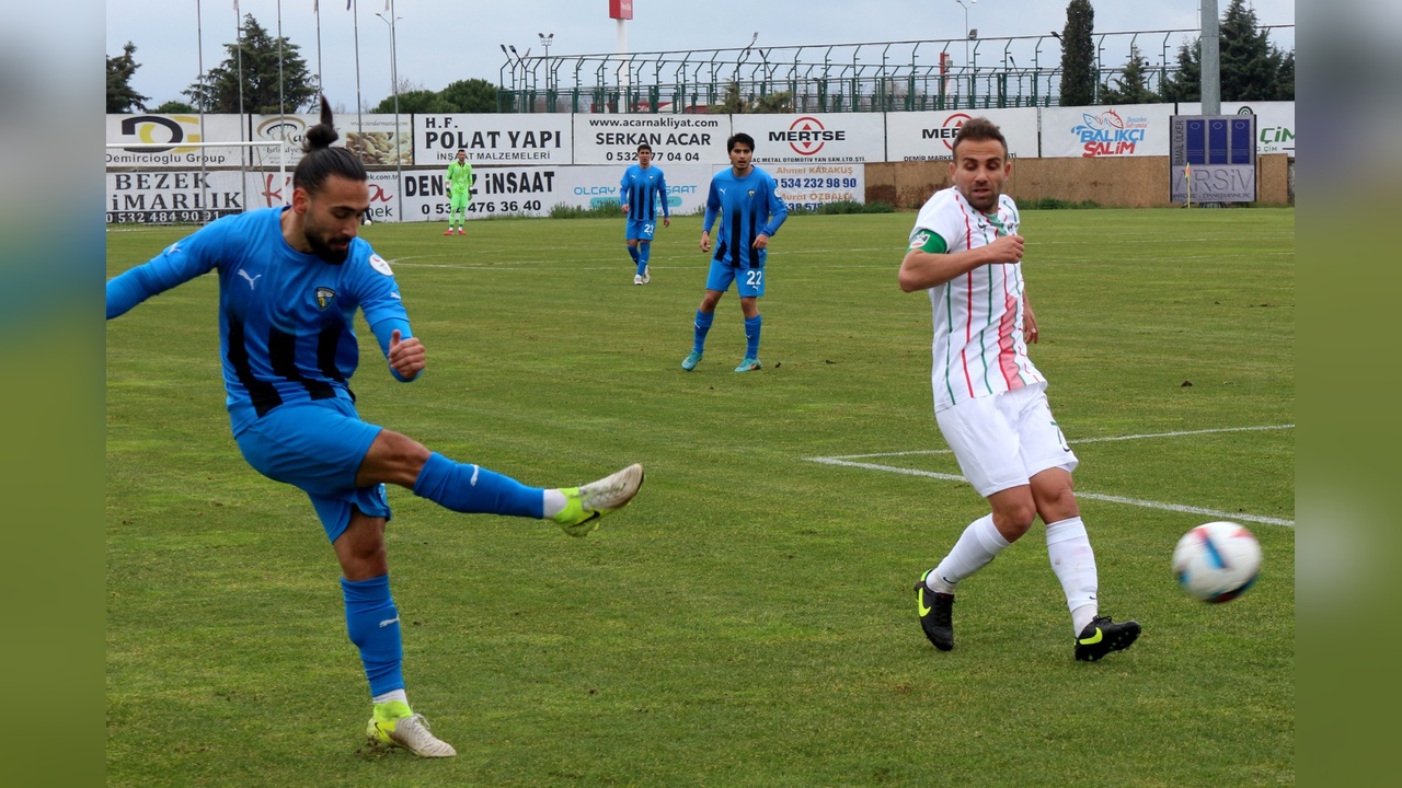 Karacabey Belediyespor, Diyarbekirspor'u 2-1 Mağlup Etti