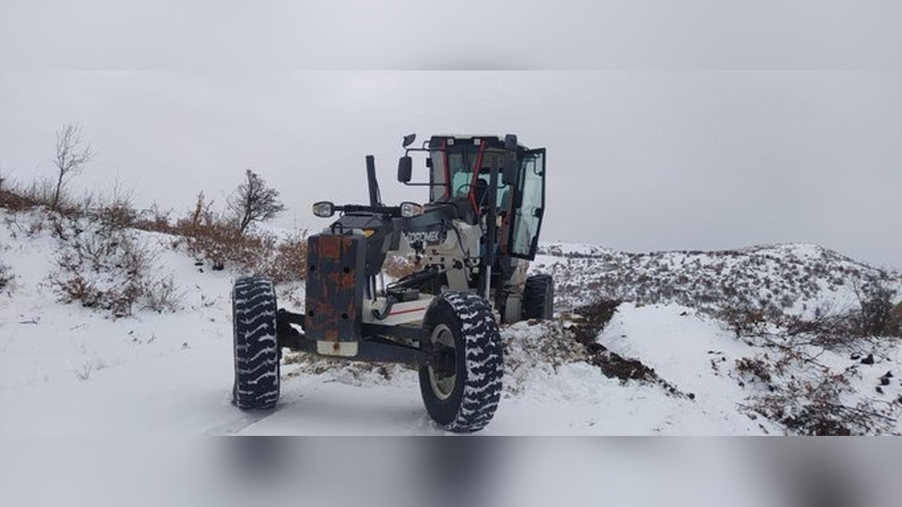 Elazığ'da Kış Şartları Ulaşımı Olumsuz Etkiliyor