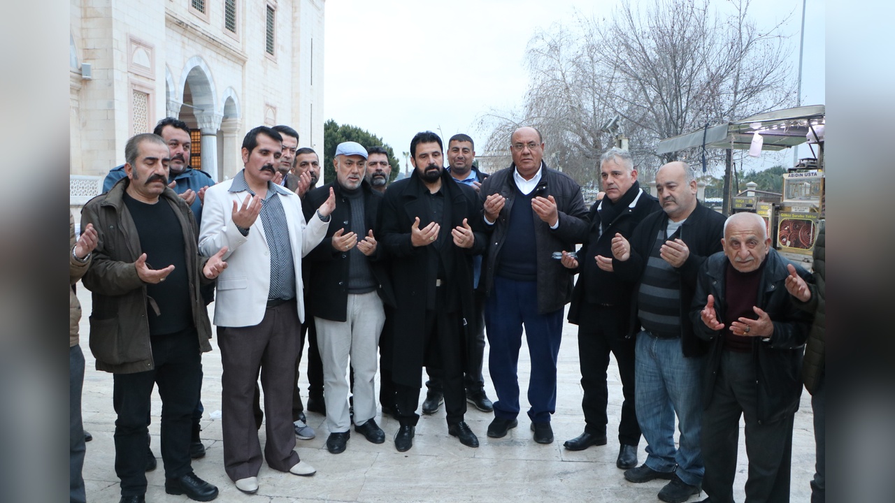 Adana'da Ferdi Tayfur İçin Mevlit Töreni Düzenlendi