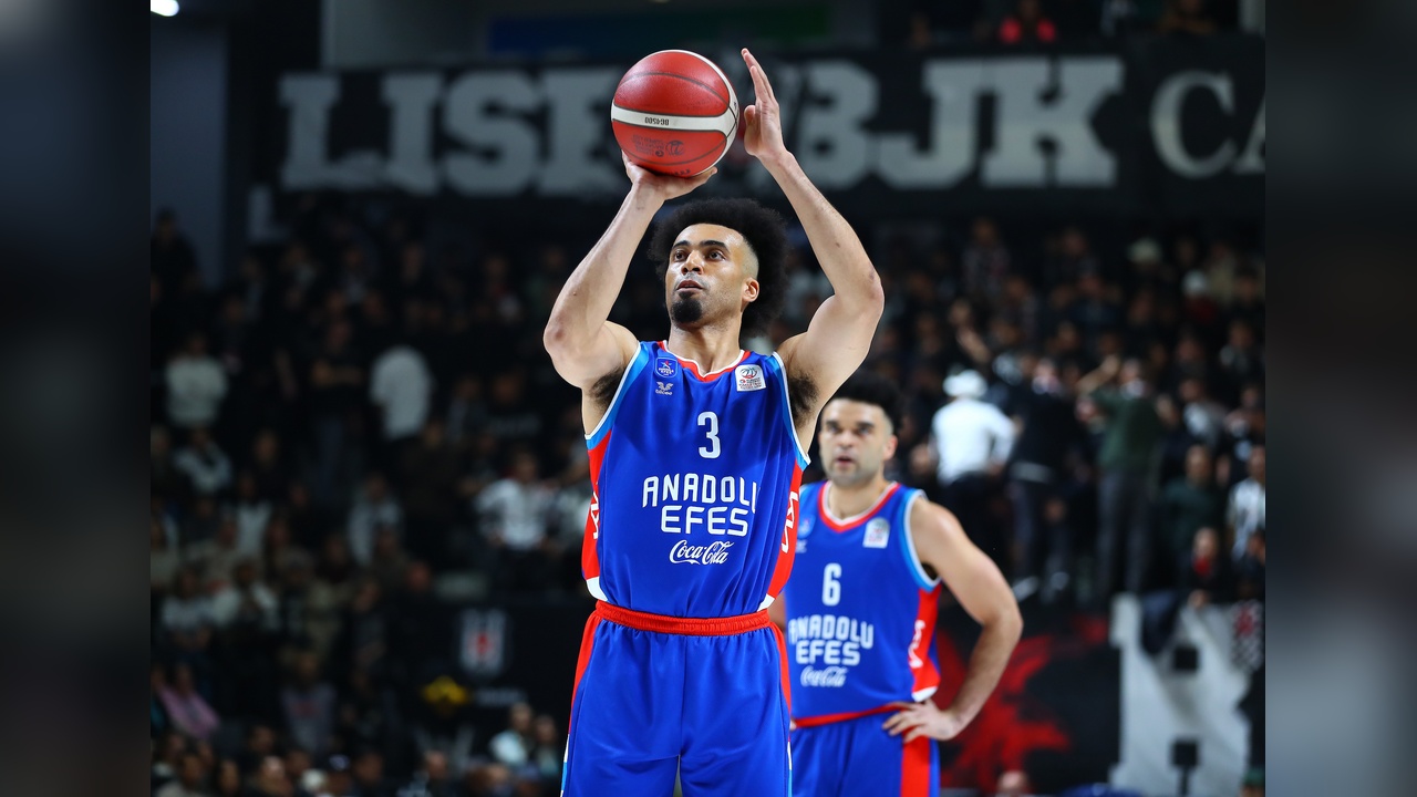Beşiktaş, Anadolu Efes'i 85-80 Yenerek Önemli Bir Galibiyet Aldı