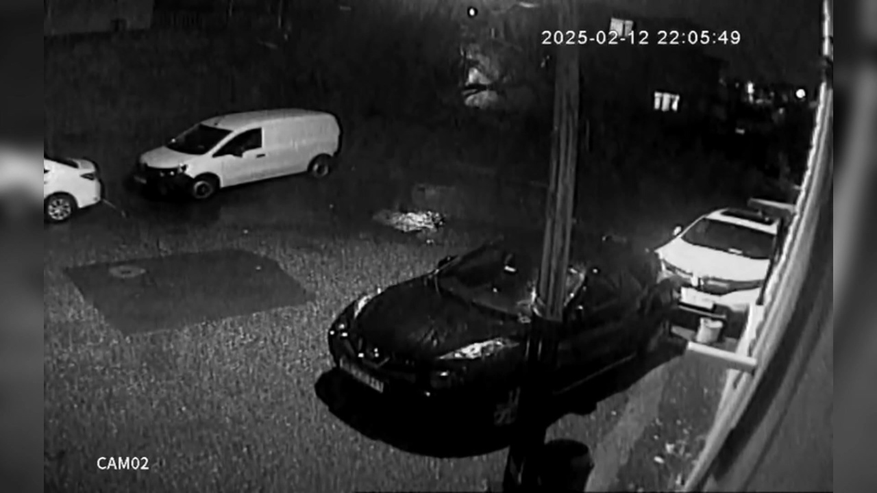 Beykoz'da İstinat Duvarı Çöktü, Bina Boşaltıldı