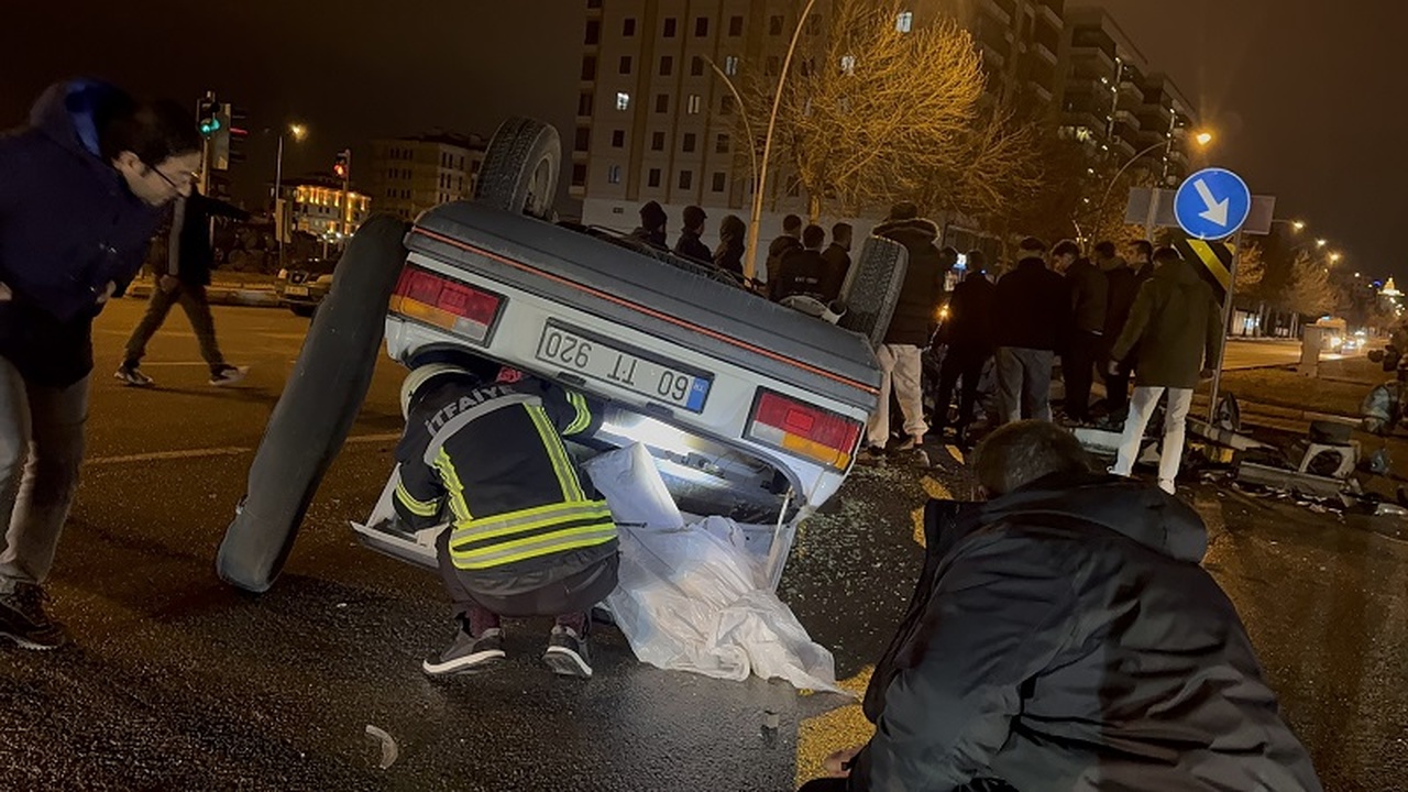 Trafik Kazasında İki Kişi Yaralandı