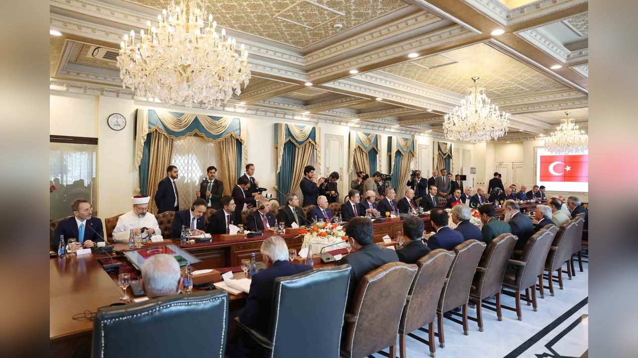Cumhurbaşkanı Erdoğan ve Şerif, Stratejik İşbirliği Konseyi'nde Bir Araya Geldi