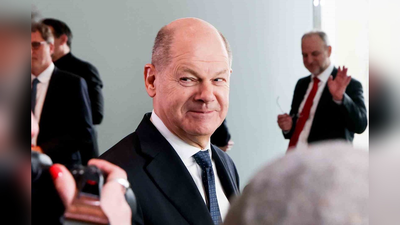 Scholz: Ukrayna İçin Dayatılan Barışa İzin Vermeyeceğiz