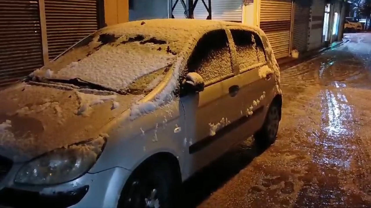 Diyarbakır'da Kapanan 216 Kırsal Mahalle Yolu Yeniden Açıldı