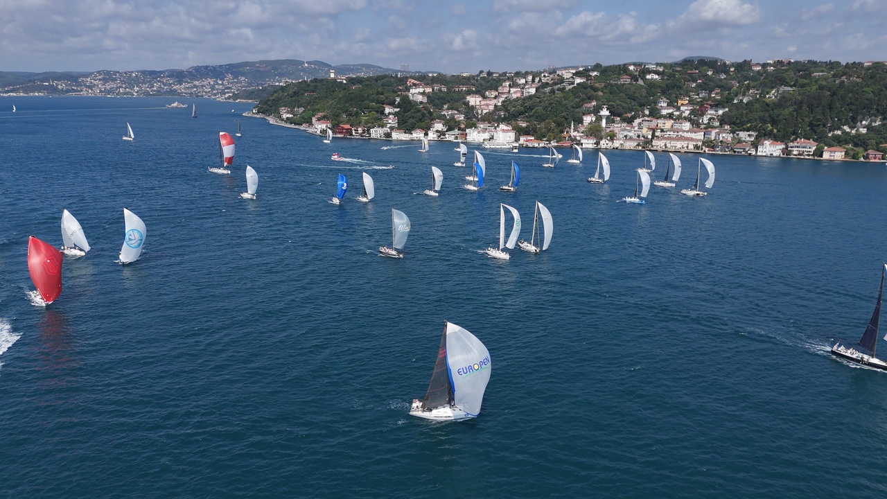 Lions Sailing Cup Heyecanı Tırmanıyor