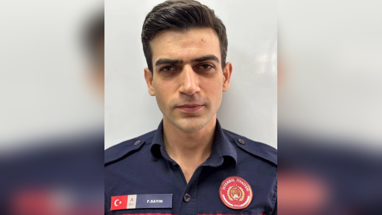 Esenler'de Yangın Müdahalesi Sırasında İtfaiye Eri Hayatını Kaybetti
