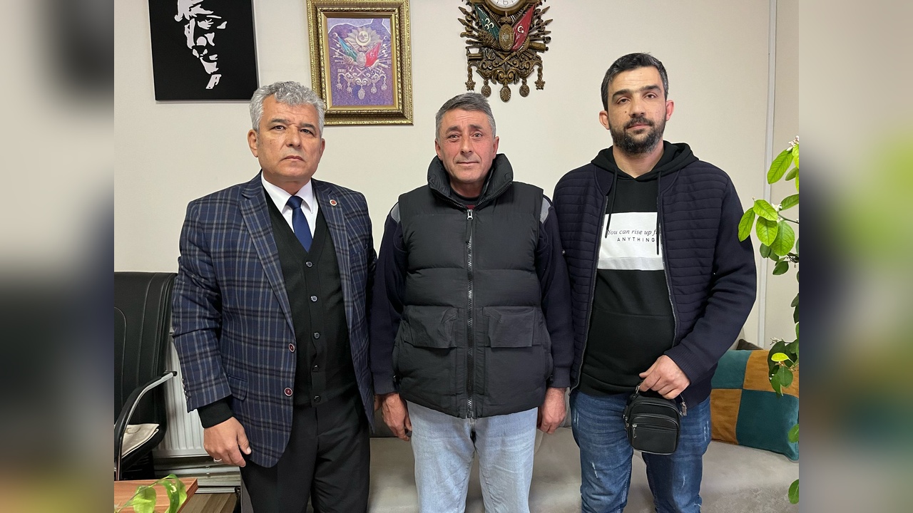 Dürüstlük Örneği: Emekli Asker Bulduğu Çantayı Sahibine İade Etti