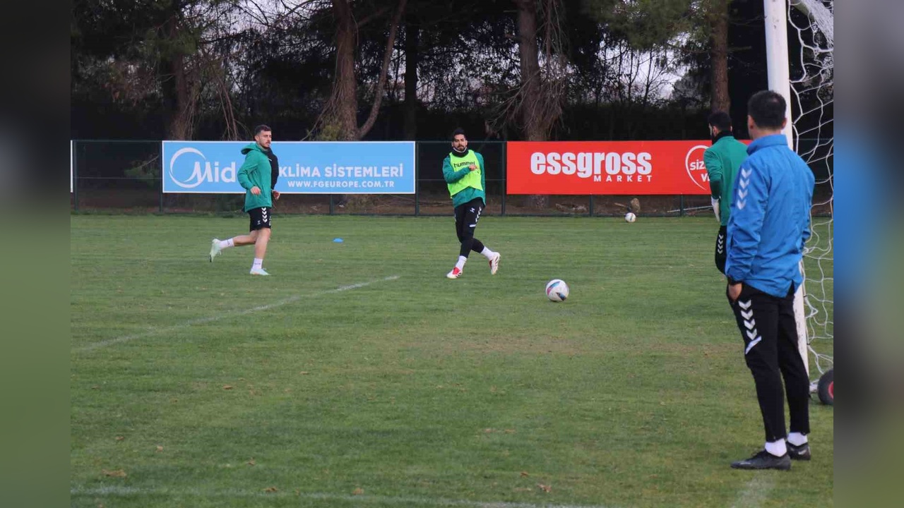 Sakaryaspor, Ankaragücü Maçına Hazırlanıyor