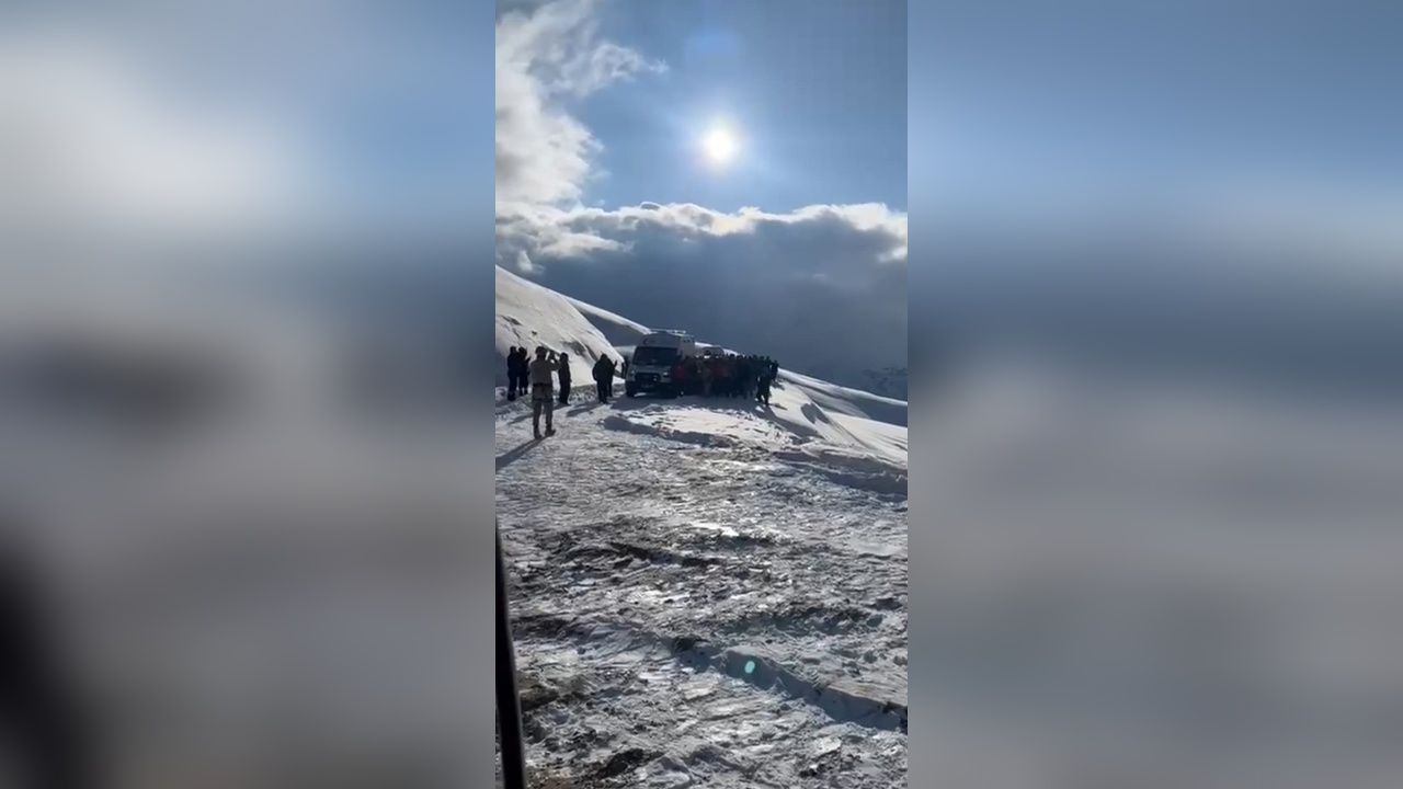 İş Makinesi Operatörü Askeri Helikopterle Hastaneye Sevk Edildi