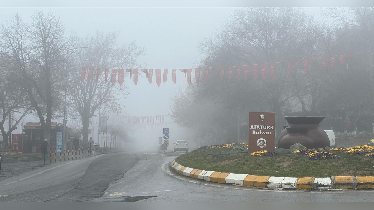 Edirne'de Görüş Mesafesi Düşük, Sis Etkisini Sürdürüyor
