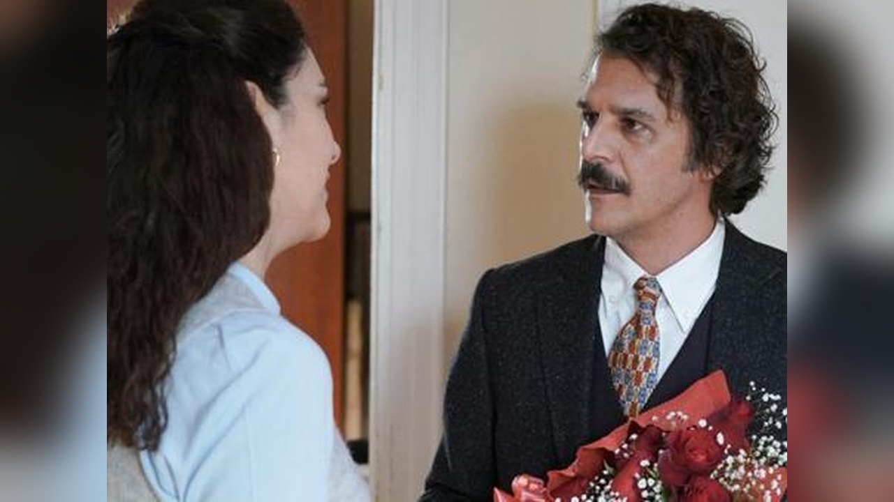 Mehmet Günsür, Anneden Gelen Destekle Bergüzar Korel ile İlişkisini Anlattı