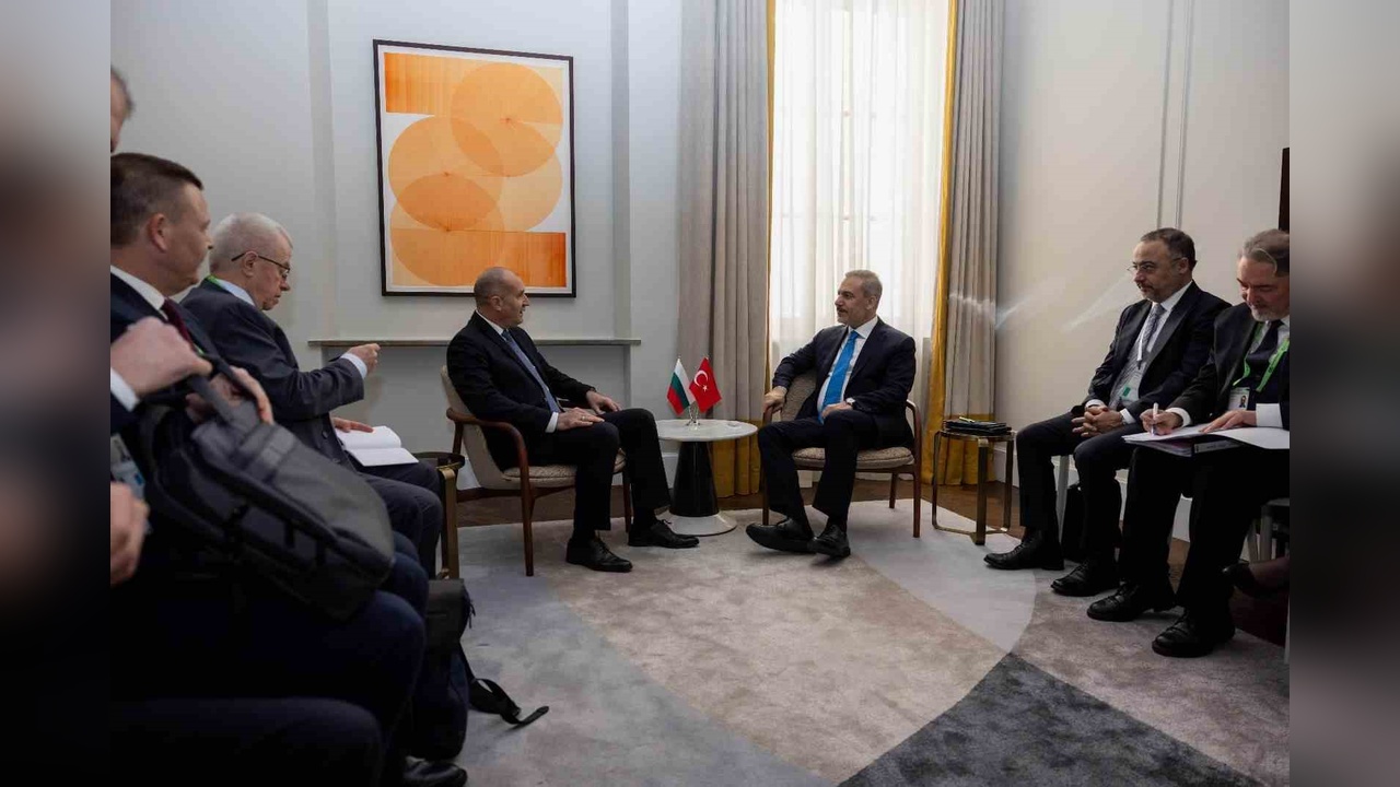 Dışişleri Bakanı Fidan ve Cumhurbaşkanı Radev'den Önemli Görüşme