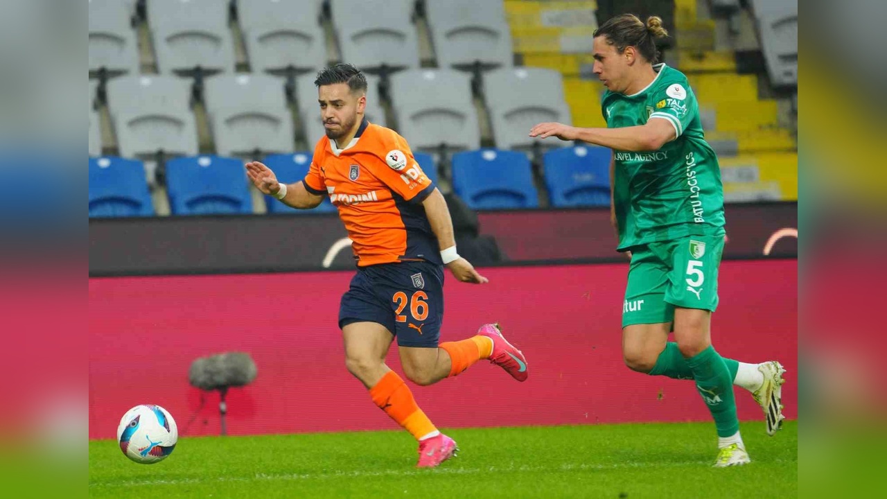Başakşehir ve Bodrum FK İlk Yarıda Beraberlikte Kaldı