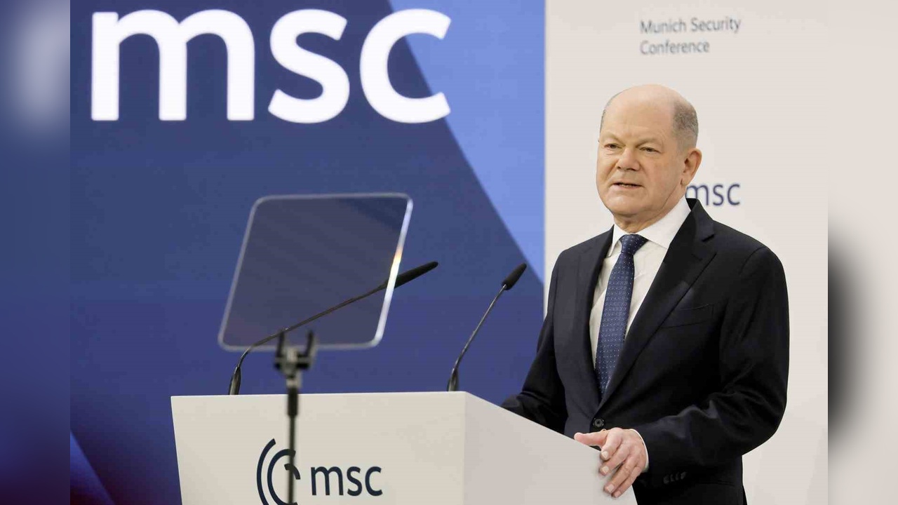 Scholz'dan Trump Yardımcısına AfD Yanıtı