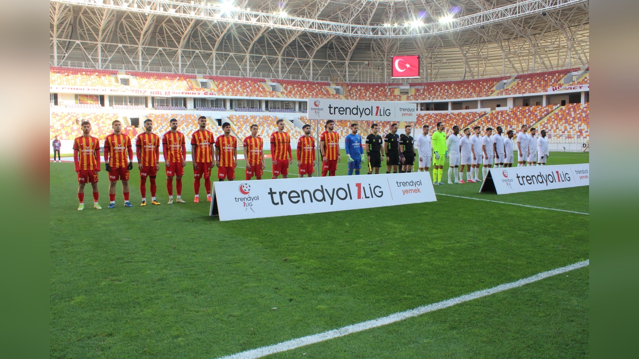 Manisa FK, Yeni Malatyaspor'u Farklı Geçti