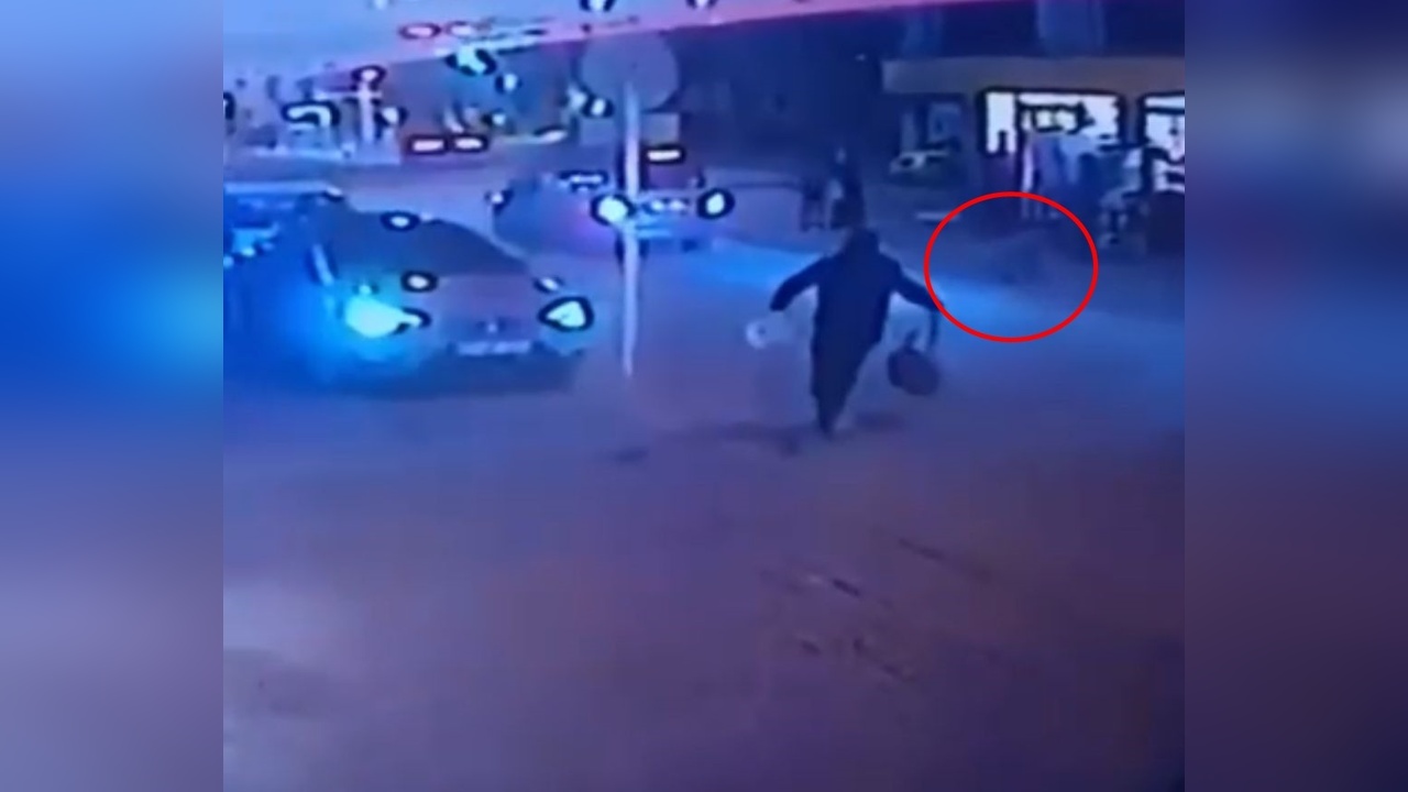 Miraç'ın Yola Kaçan Topu Kazaya Neden Oldu