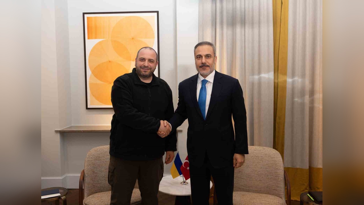 Bakan Fidan ve Yermak'tan Önemli Görüşme