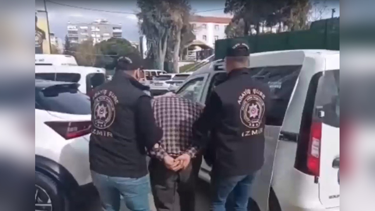 Çatıdan Kaçmaya Çalışan Firari Çift Yakalandı
