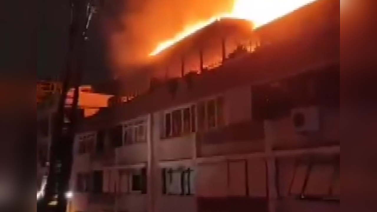 Avcılar'daki Yangın Kontrol Altına Alındı