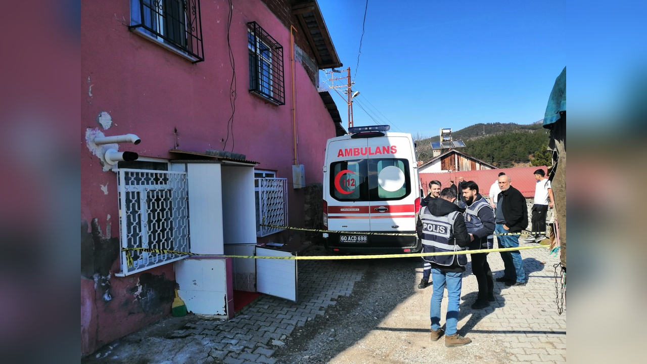 Berat'ın Trajik Ölümü: Ailenin Tek Çocuğu Babası Tarafından Hayatını Kaybetti
