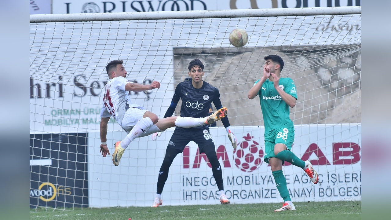 İnegölspor ve Isparta 32 Beraberlikte Kaldı