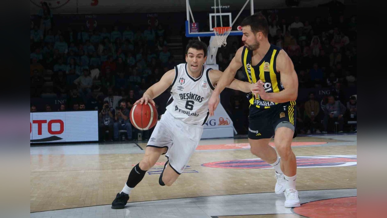 Fenerbahçe, Türkiye Kupası'nı Kazandı