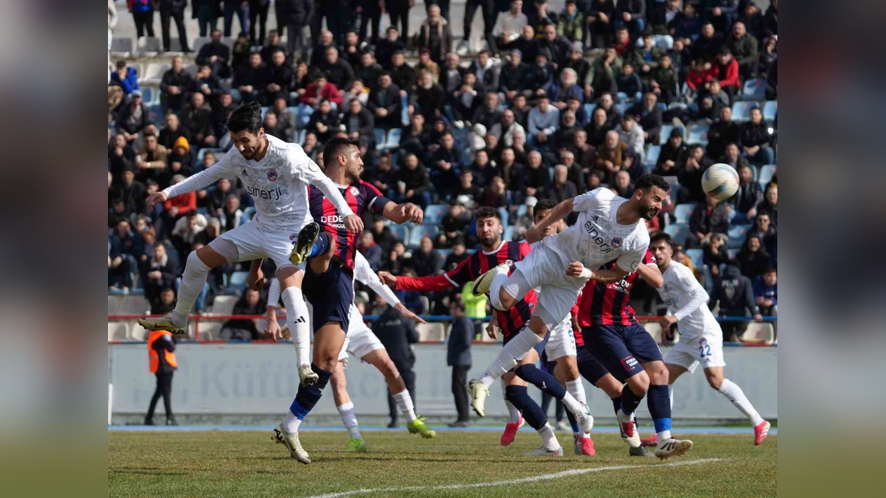 Kırıkkale FK, Zonguldak Spor'u Farklı Geçti
