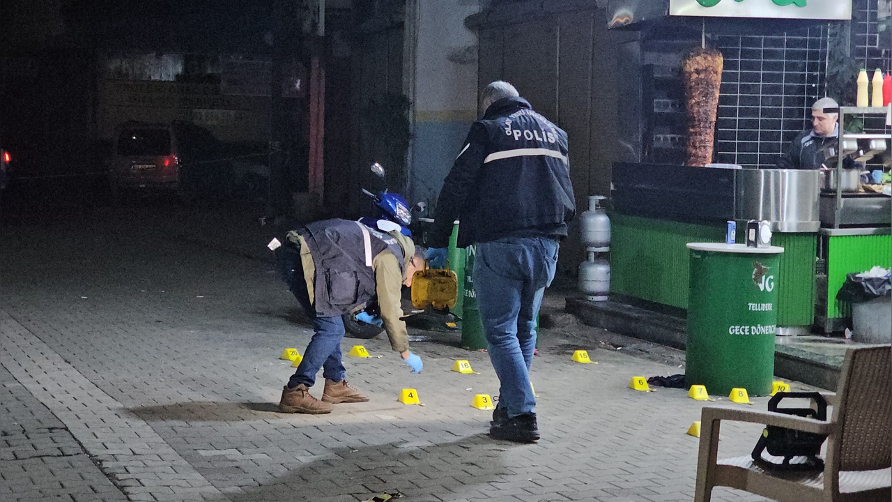 Dönerciye Tabancalı Saldırı: İşletmeci Ağır Yaralandı