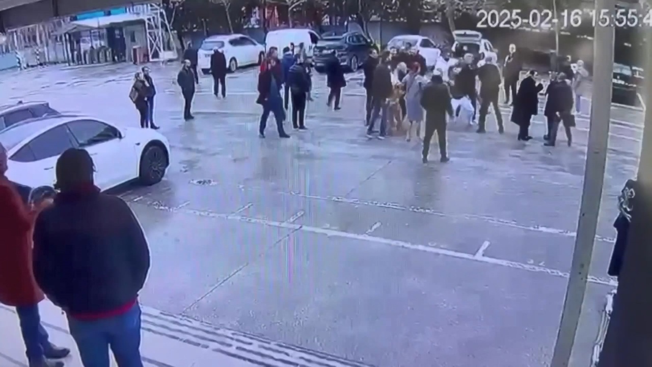Beylikdüzü'nde Site Toplantısında Silahlı Kavga: Şüpheli Adliyeye Sevk Edildi