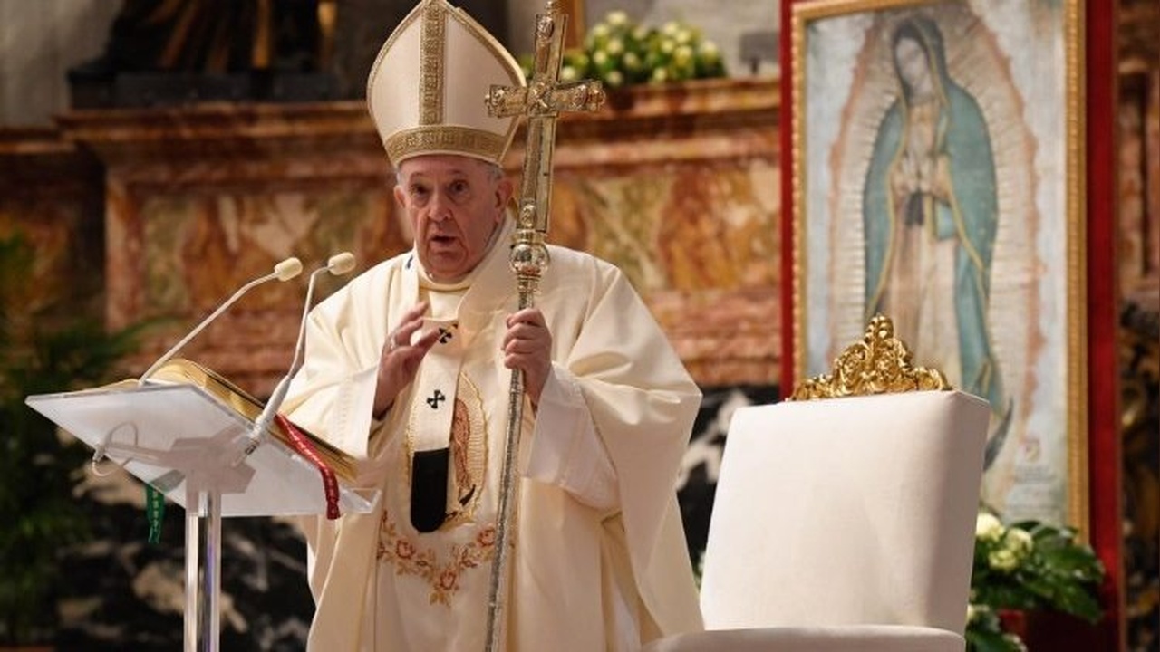 Papa'nın Hastane Süreci Uzatıldı