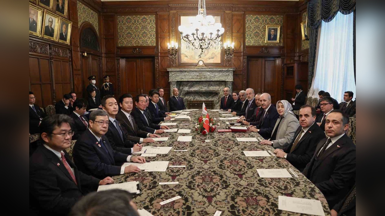 Kurtulmuş ve Nukaga Tokyo'da Bir Araya Geldi