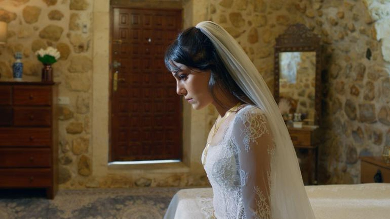 Alya'nın Kıskançlık Duyguları Derinleşiyor