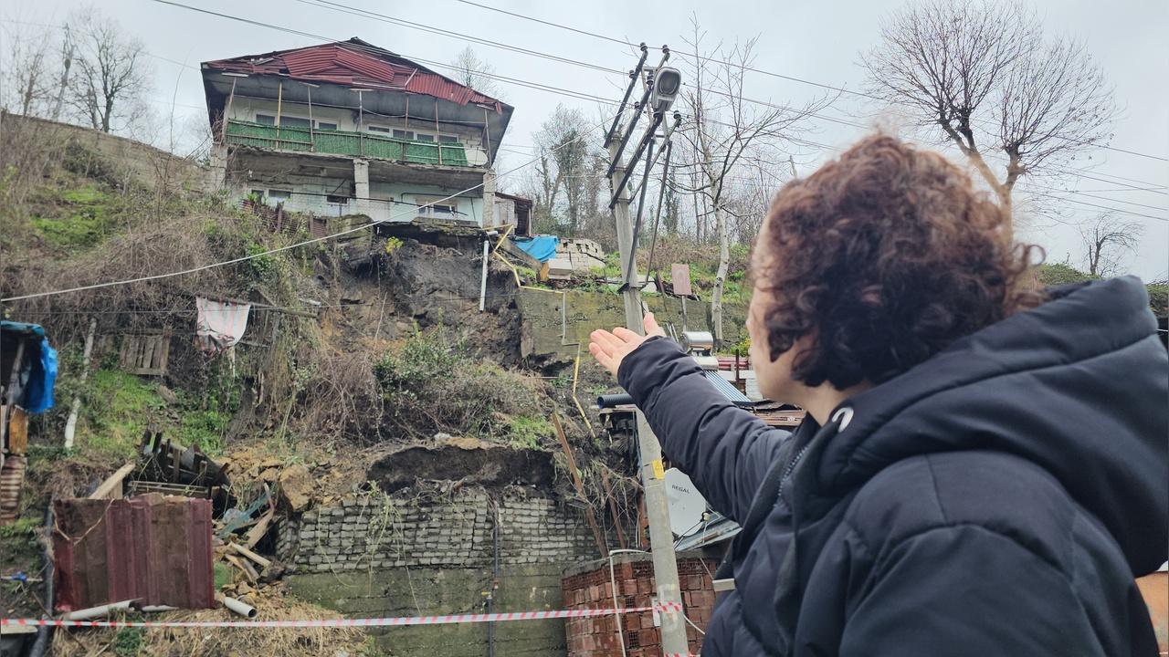 Zonguldak'ta Heyelan Nedeniyle Üç Ev Tahliye Edildi