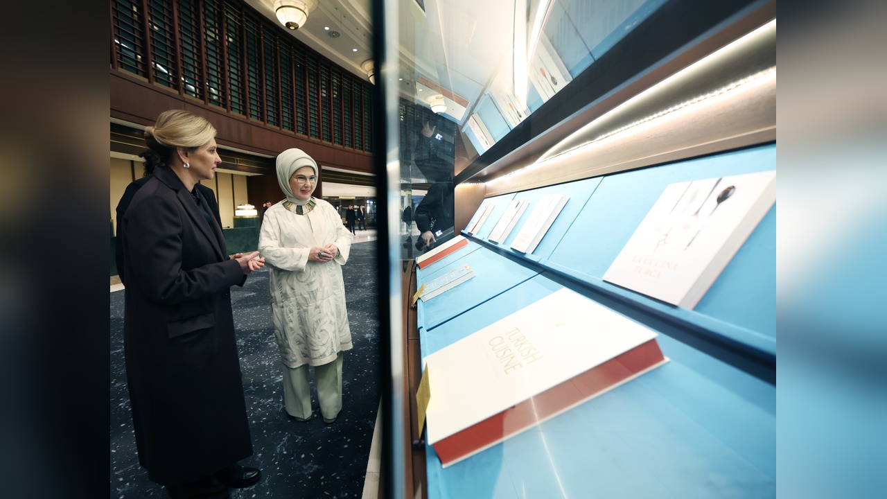 Emine Erdoğan ve Olena Zelenska, Millet Kütüphanesi'nde Bir Araya Geldi
