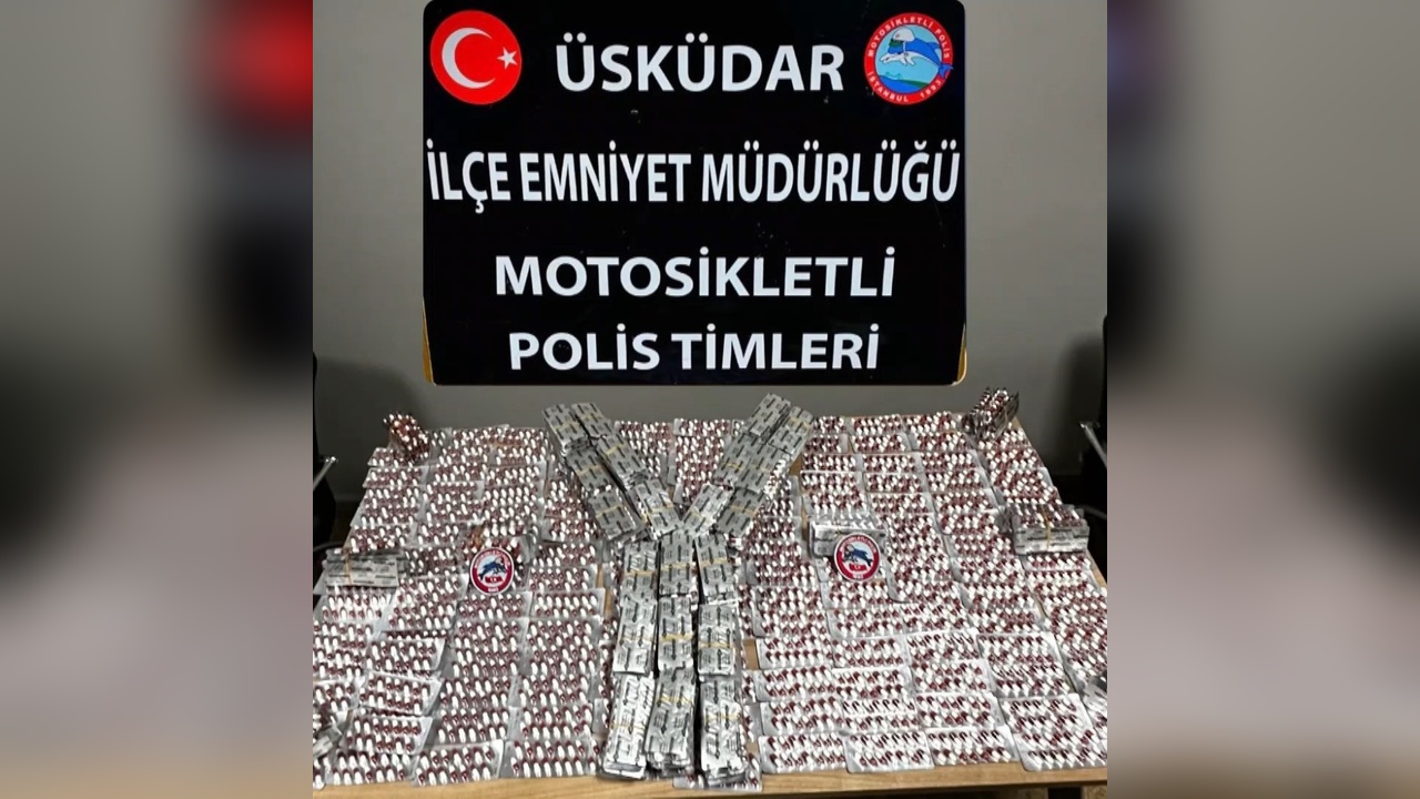 Üsküdar'da Uyuşturucu Operasyonu: 5 Bin Hap Ele Geçirildi