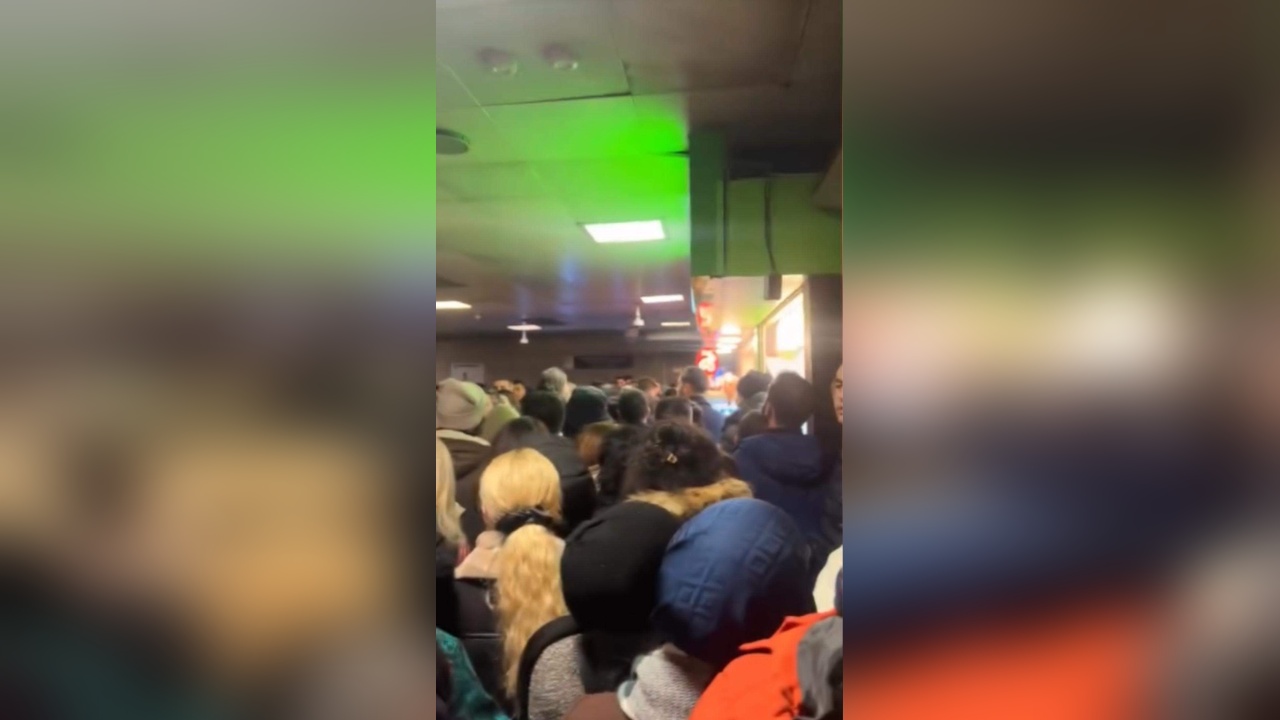 İstanbul Metrolarında Yoğunluk Artışı Gözlemlendi
