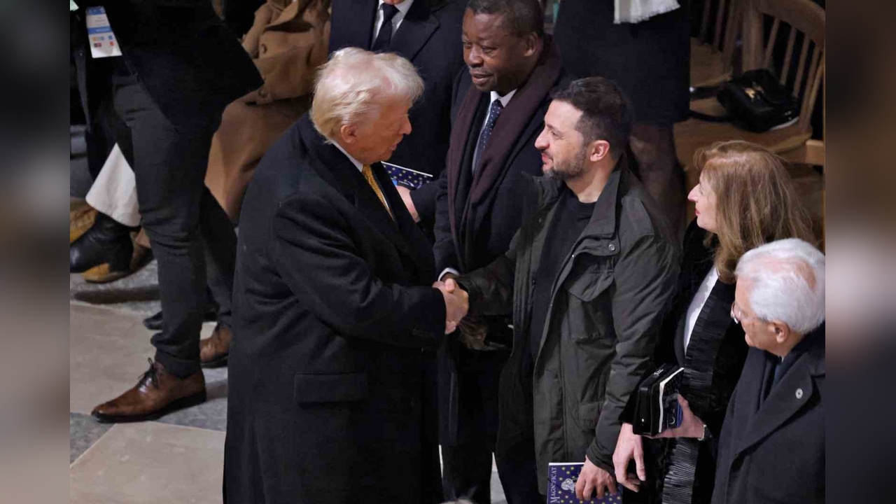 Trump'tan Zelenskiy'ye Sert Uyarı: 'Hızlı Davranmazsa Ülkesi Tehlikede'