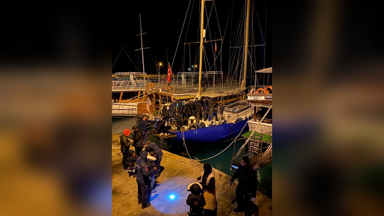 Son Beş Yılda Türkiye'nin Denizlerinde 105 Bin 437 Göçmen Kurtarıldı