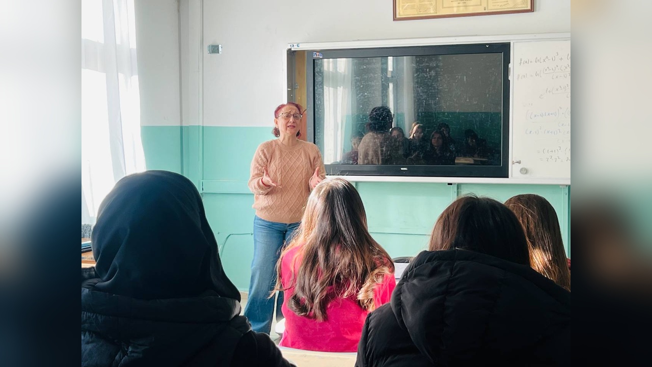 Öğrencilerden Öğretmenlerine Anlamlı Ziyaret