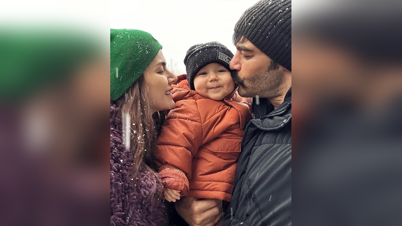 Murat Ünalmış ve Ailesi Karda Eğlencenin Tadını Çıkarıyor