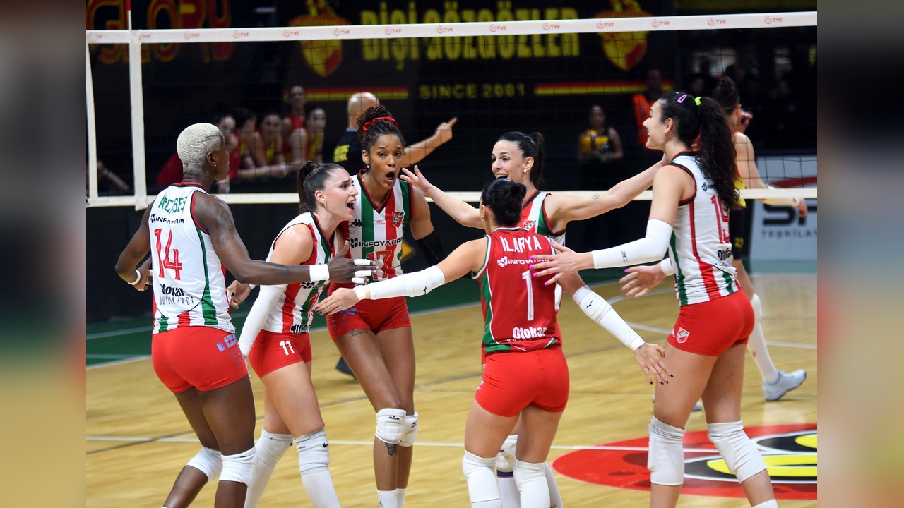 Karşıyaka, Voleybol Severleri Davet Ediyor