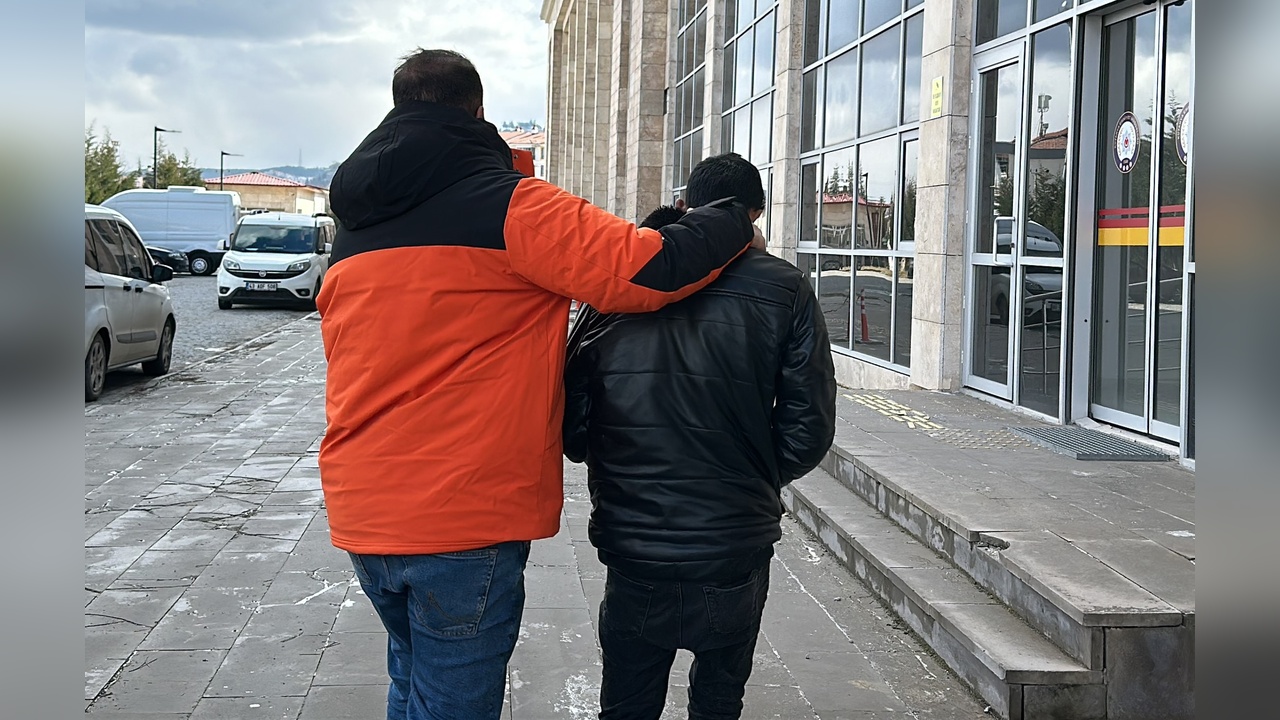 Sokakta Tüfekli Saldırı: Hamile Kadın Yaralandı