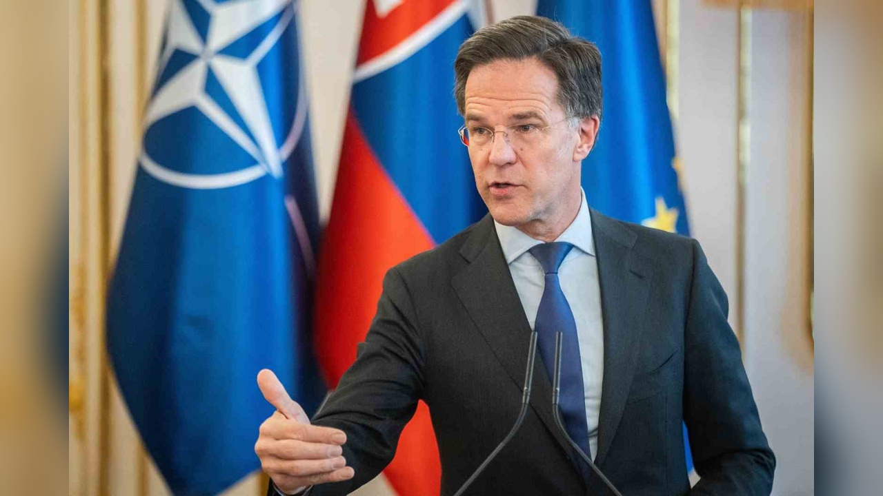 Rutte: Avrupa, Ukrayna'da Barış İçin Kritik Rol Oynayacak