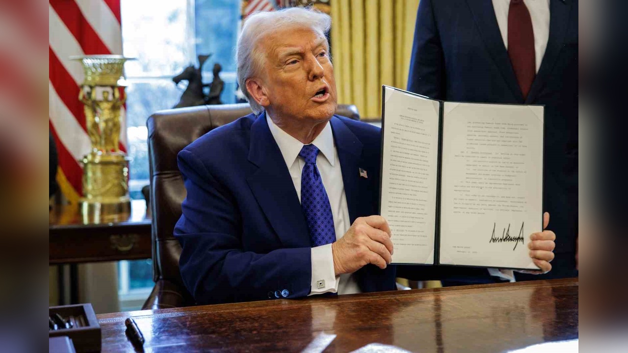 Trump'ın İlk Ayı: Beyaz Saray Raporu Yayınlandı