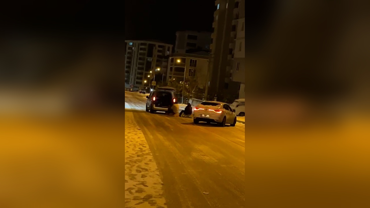 Samsun'da Kızak Eğlencesi Tehlike Saçıyor