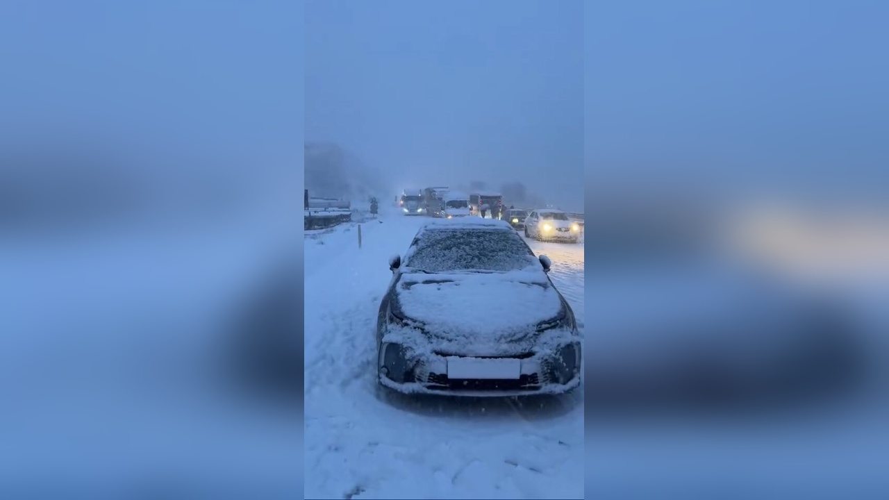 Kocaeli'de Kar Yağışı Ulaşımı Olumsuz Etkiledi